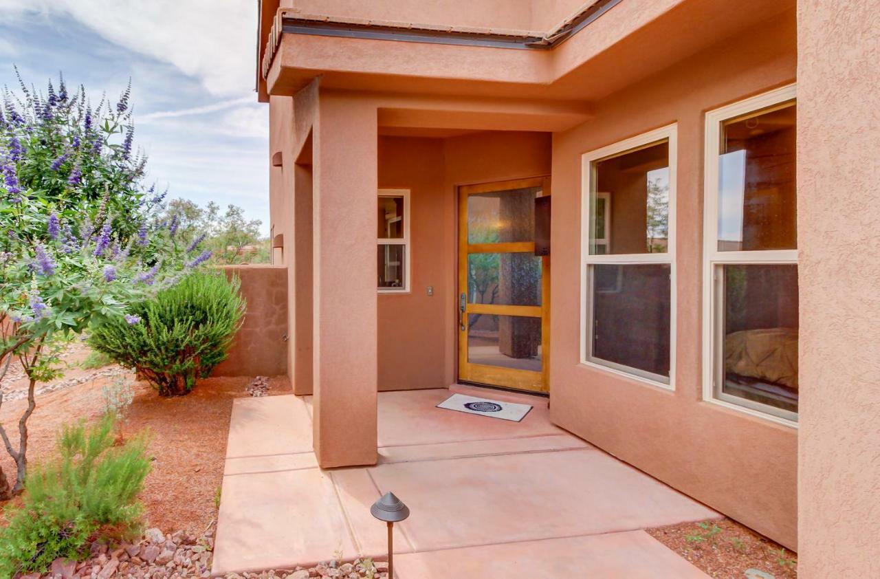 Lava Falls At Entrada & Santa Clara Sunrise Exterior photo