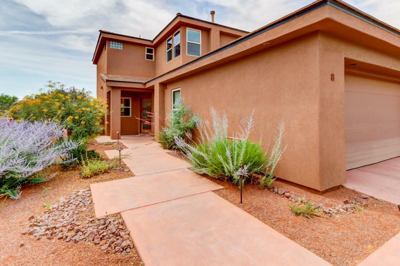 Lava Falls At Entrada & Santa Clara Sunrise Exterior photo